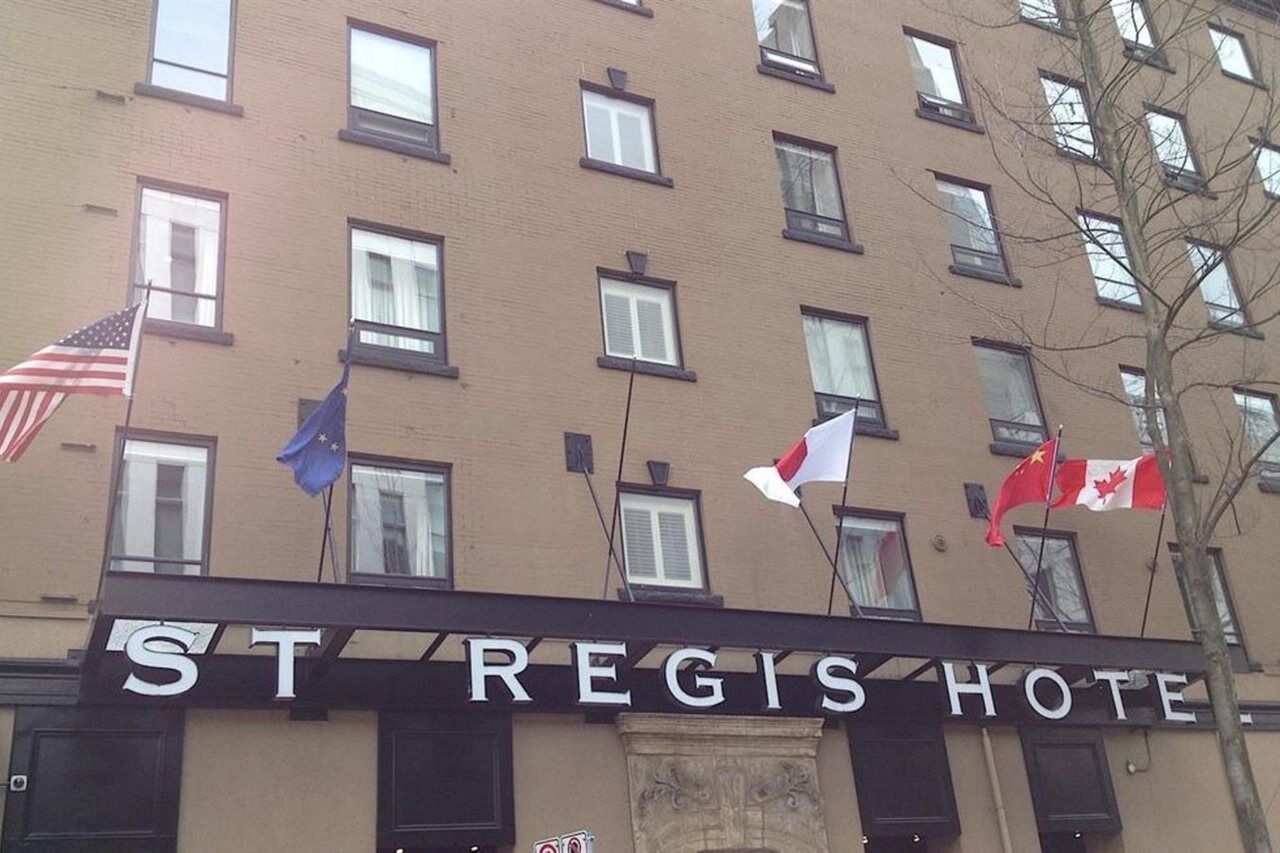 The St. Regis Hotel Vancouver Exteriör bild